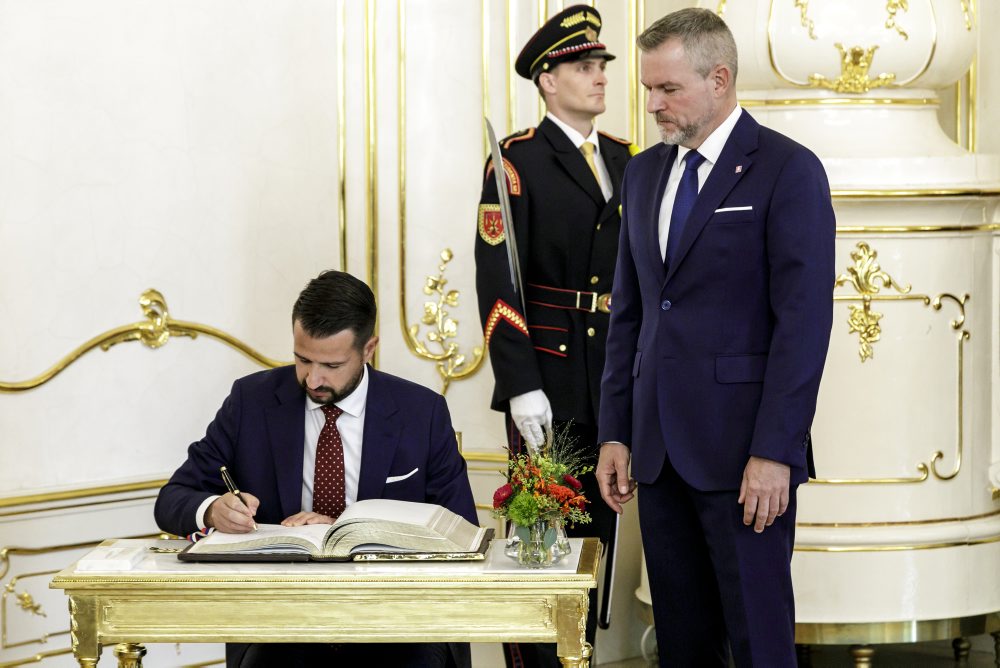 Prezident SR Peter Pellegrini prijal v Prezidentskom paláci v Bratislave prezidenta Čiernej Hory Jakova Milatovića 