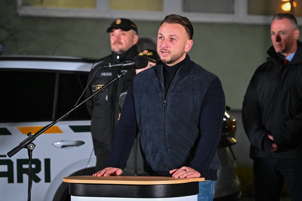 R. Kaliňák: Do služby naprieč Slovenskom nastúpili prvé žandárske hliadky