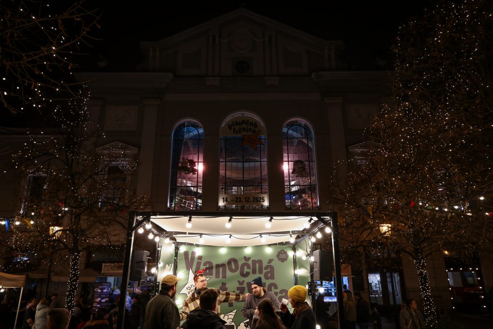 Vianočná tržnica v Bratislave 