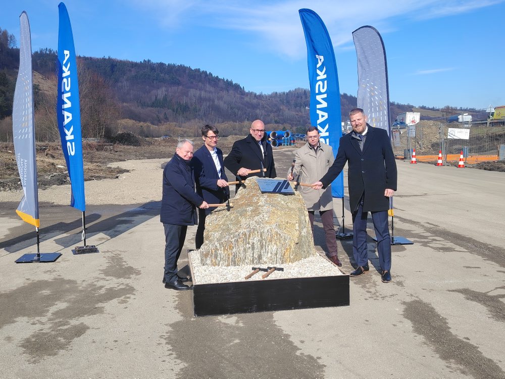 Slávnostné spustenie výstavby úseku D3 medzi Kysuckým Novým Mestom a Oščadnicou