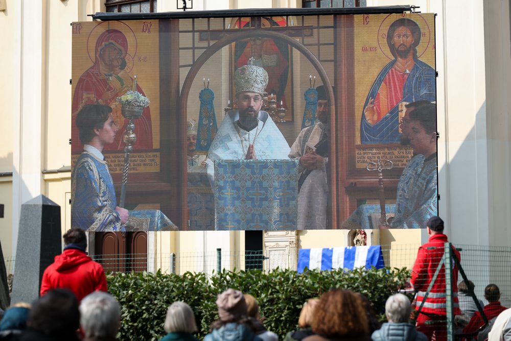 Slávnostná intronizácia vladyku Milana Lacha
