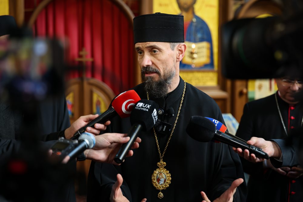 Slávnostná intronizácia vladyku Milana Lacha