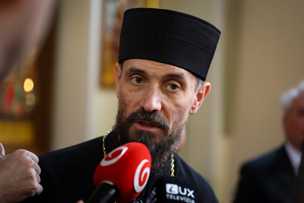 Slávnostná intronizácia vladyku Milana Lacha