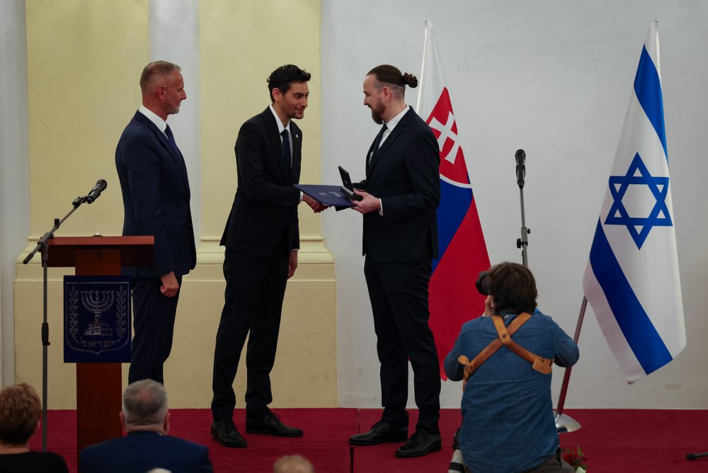 Udeľovanie ocenení Spravodliví medzi národmi