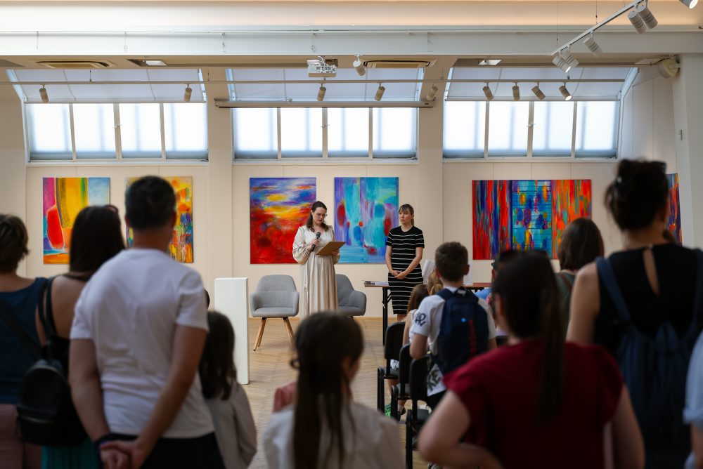 Otvorenie výstavy 100-vka v priestoroch galérie Umelka v rámci programu Noci múzeí a galérií