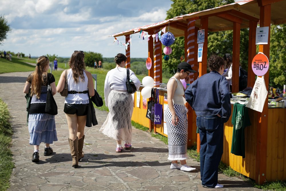 Multižánrový festival Sútok 2026 v Bratislave