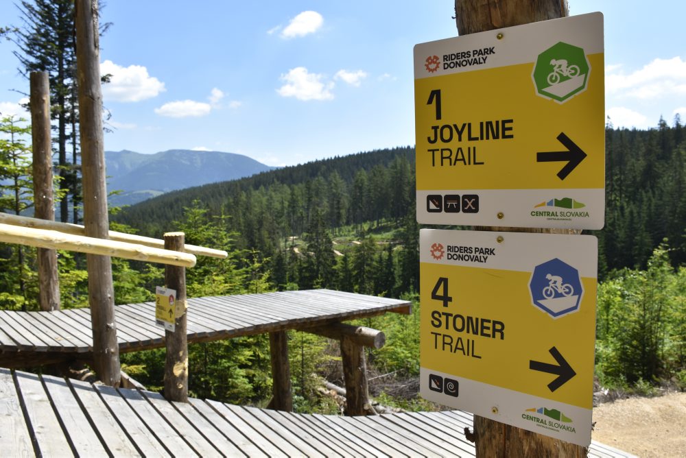 Na Donovaloch otvárajú nový bikepark, v prvej fáze ponúka desať trailov