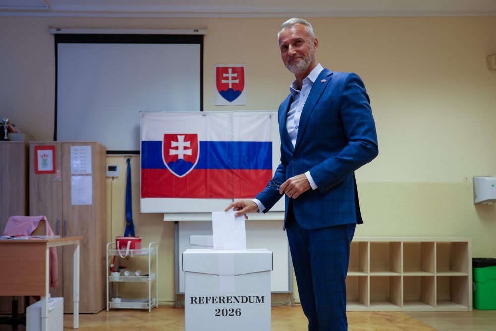 Referendum o zrušení doživotnej renty a obnove Úradu špeciálnej prokuratúry a Národnej kriminálnej agentúry