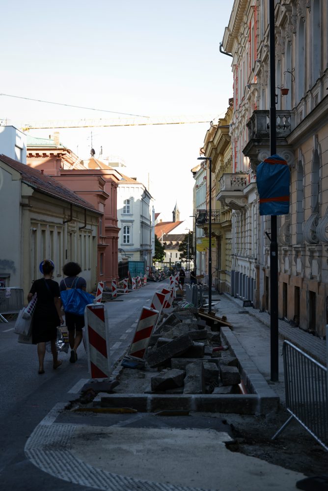 Rekonštrukcia južnej časti Kozej ulice v bratislavskom Starom Meste