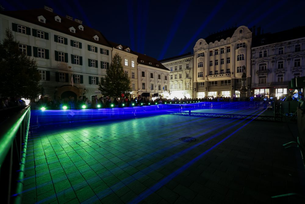 Atmosféra Medzinárodného festivalu súčasného umenia Biela noc v Bratislave, predstaví vyše 30 umeleckých projektov
