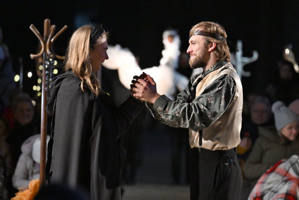 Divadelné predstavenie Labutieho jazera na Červenom Kameni 