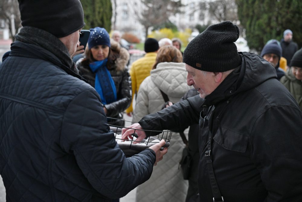 Atmosféra pochodu živých v Piešťanoch - Spomienka na výročie prvého transportu židovských dievčat a žien z mesta