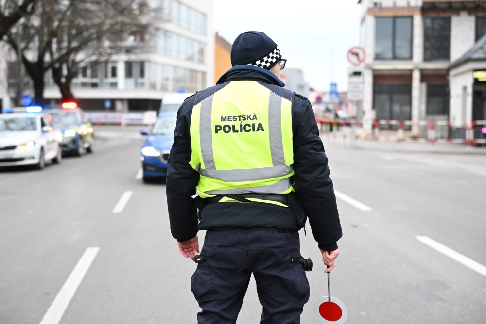 Atmosféra pochodu živých v Piešťanoch - Spomienka na výročie prvého transportu židovských dievčat a žien z mesta