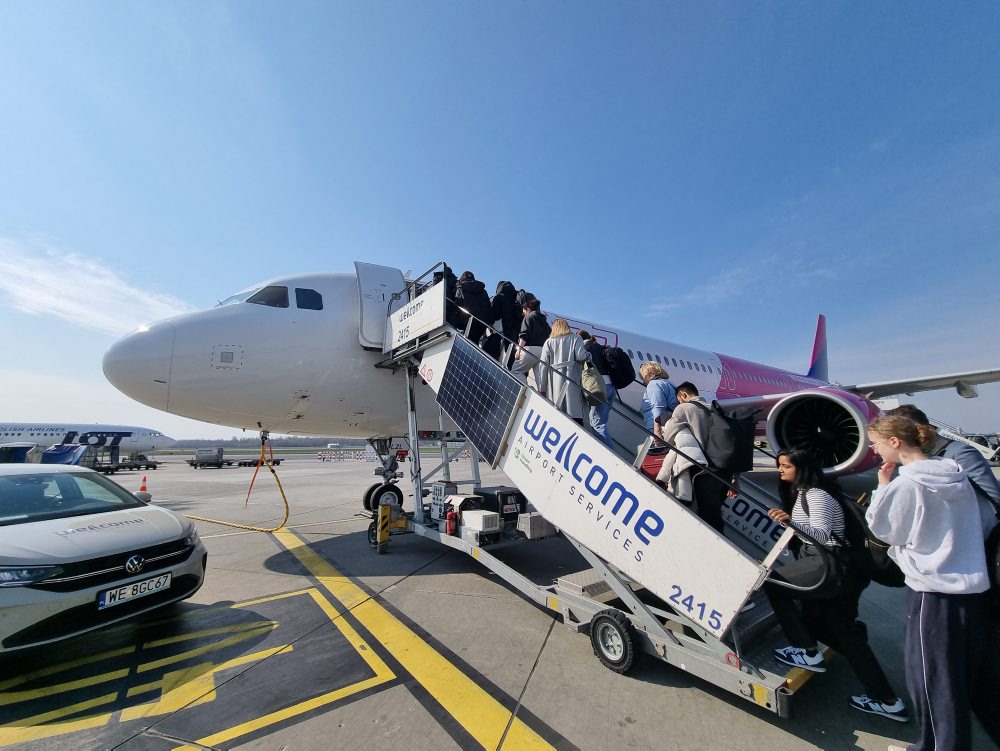 Z Varšavy odletelo prvé lietadlo nového spojenia s Bratislavou