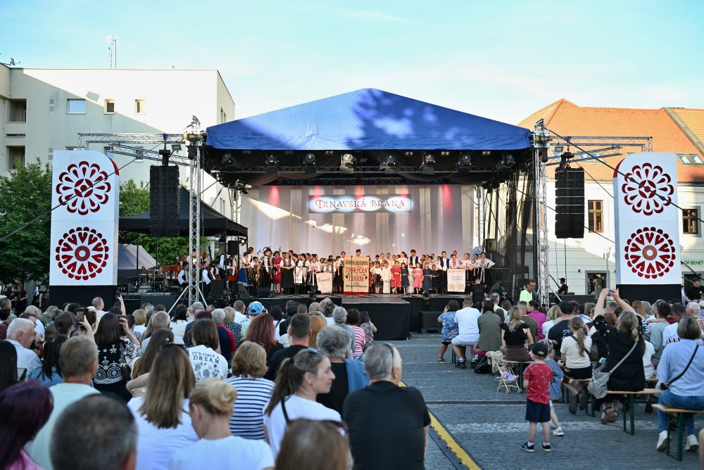 Folklórny festival Trnavská brána v Trnave