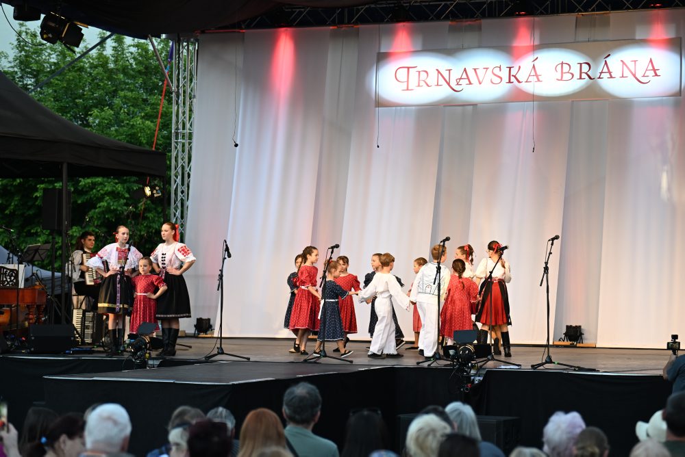 Folklórny festival Trnavská brána v Trnave