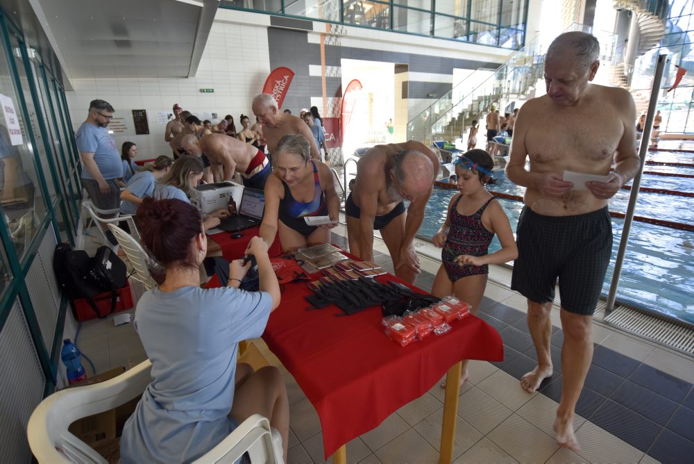 Tradičná Banskobystrická plavecká 24-hodinovka