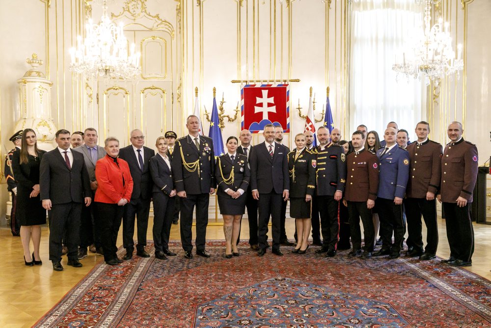 Prezident SR Peter Pellegrini prijal členov záchranných a bezpečnostných zložiek