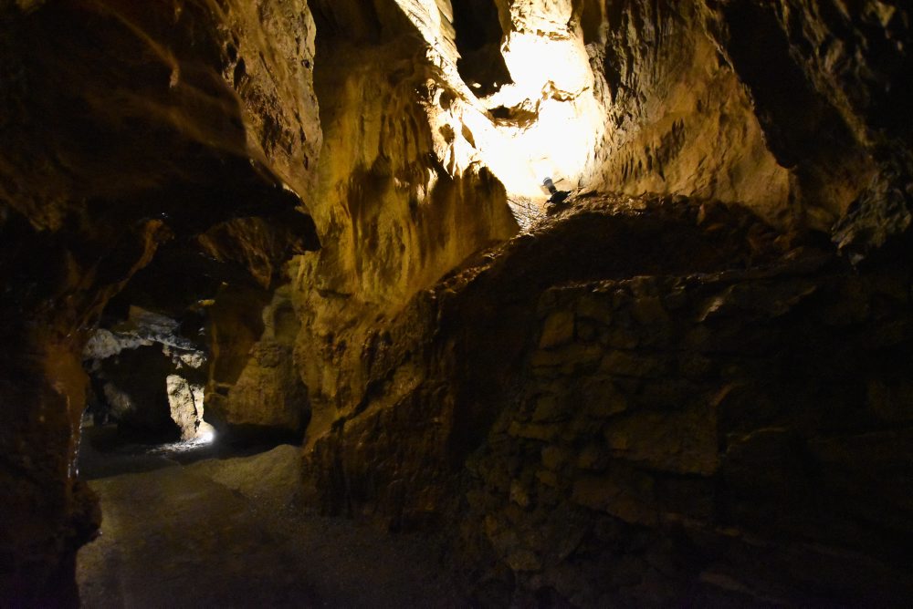 Bystrianska jaskyňa v Nízkych Tatrách