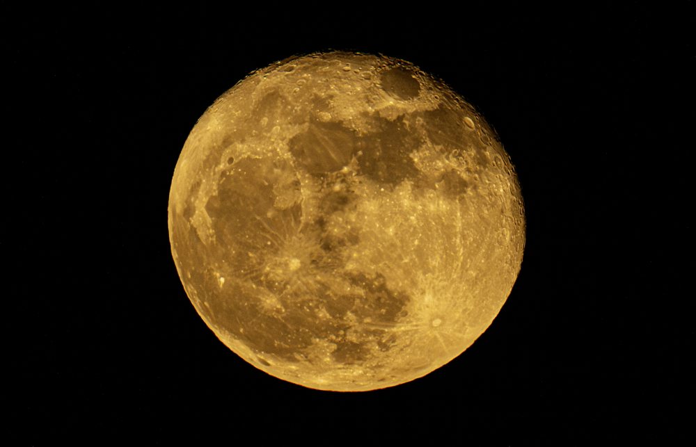 Spln Mesiaca v Bratislave 