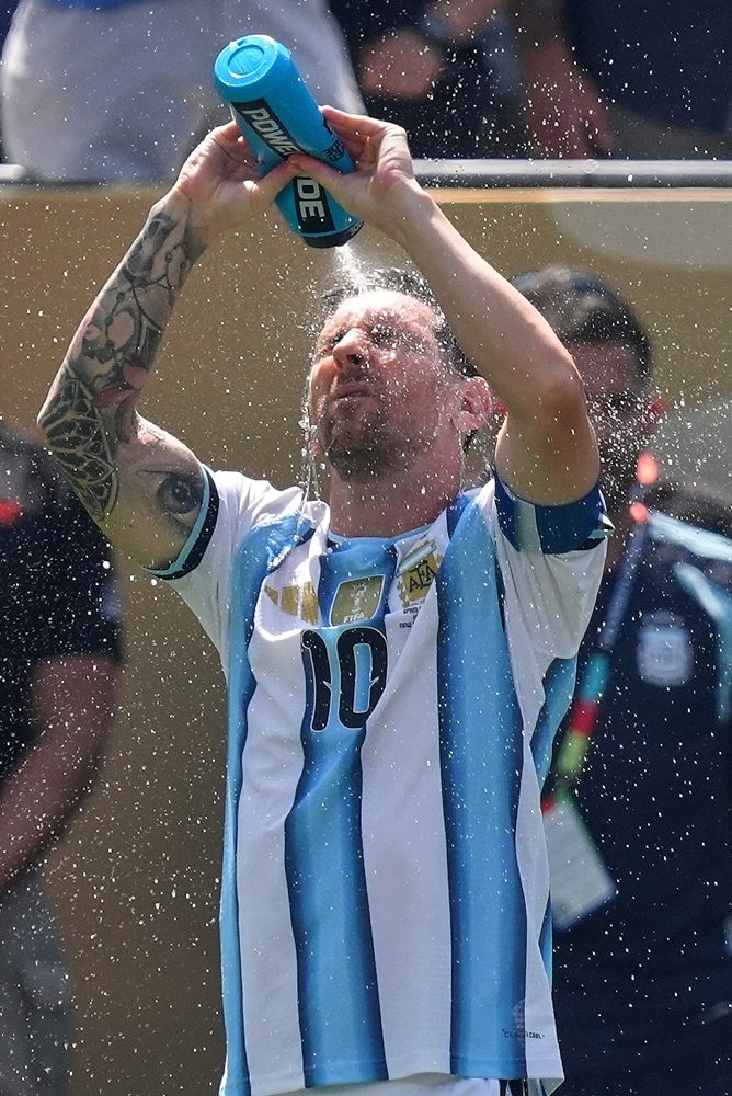 Finále MS vo futbale:  Španielsko - Argentína