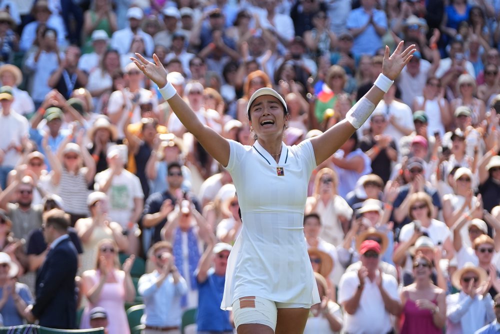 3. kolo vo Wimbledone: Iga Swiateková - Alexandra Ealová