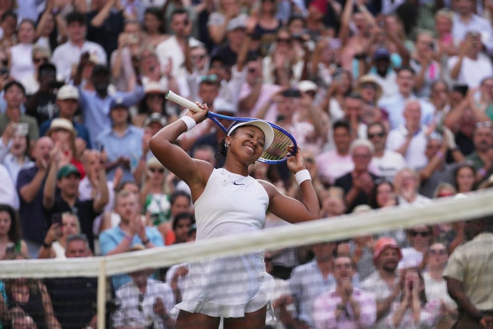 Osemfinále vo Wimbledone: Naomi Osaková - Arina Sobolenková