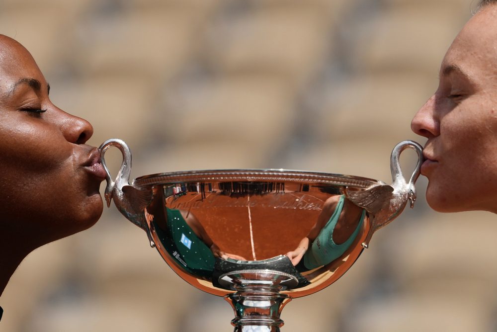 Taylor Townsendová, Kateřina Siniaková (USA/ČR-1) - Anna Danilinová, Aleksandra Kruničová, (Kaz./-Srb.-2)