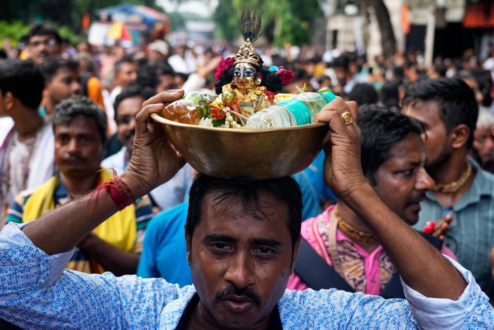Sprievod počas festivalu Rath Yatra 