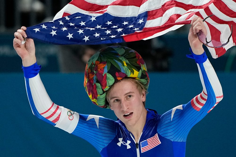 Američan Stolz získal zlato na 1000 m