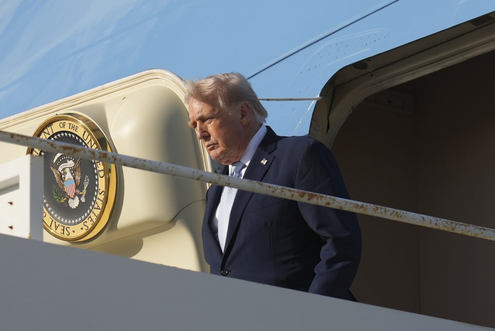 USA: Trump nariadil odložiť útoky na elektrárne v Iráne