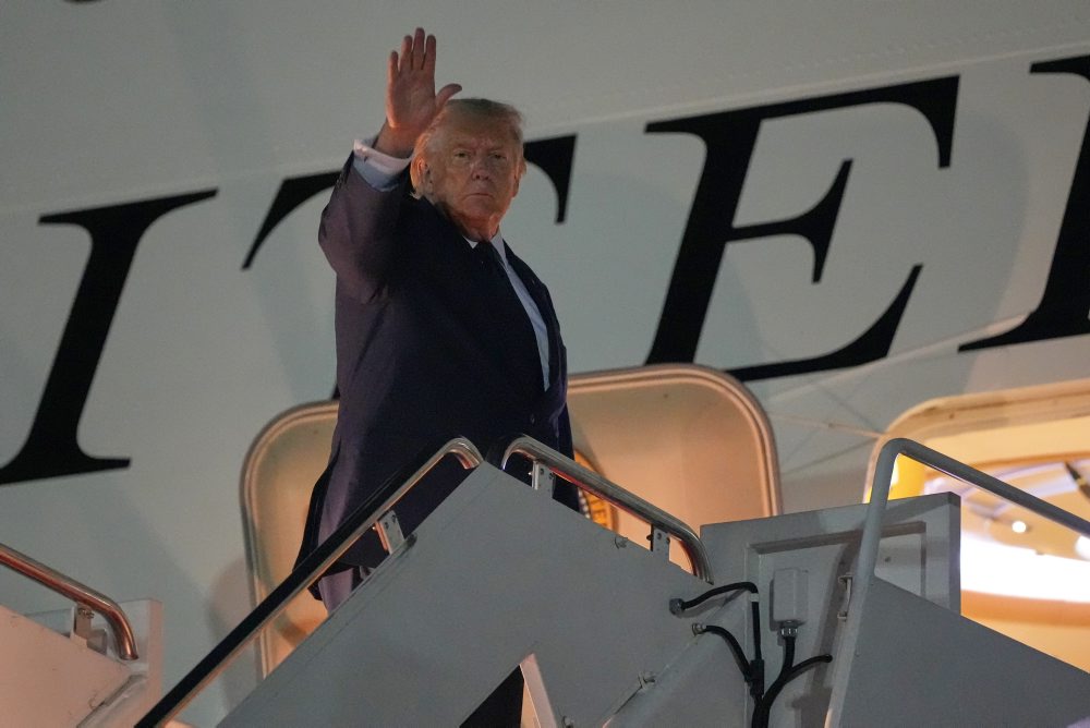 Odlet Trumpa na summit NATO v Ankare