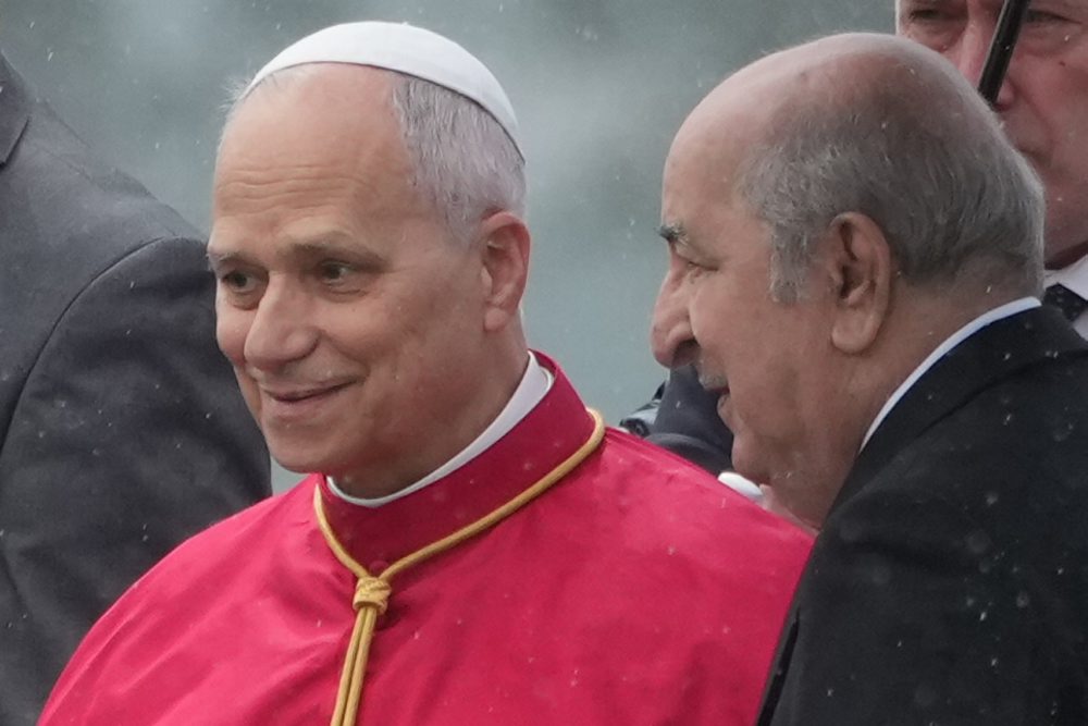 Pápež Lev XIV. začal 10-dňovú návštevu štyroch afrických krajín