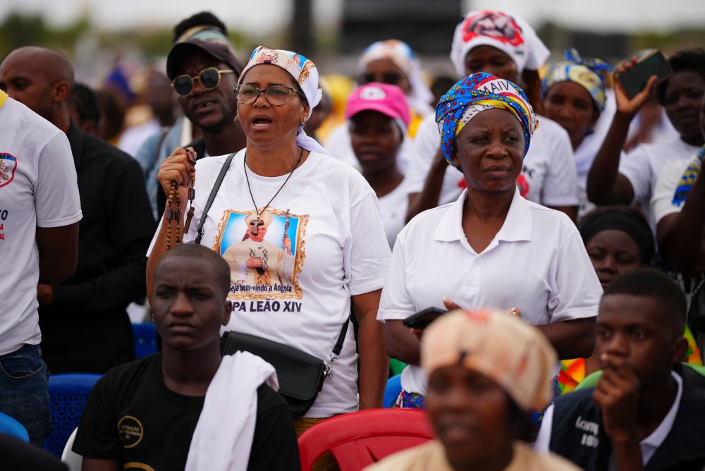 Pápež Lev XIV. v Angole