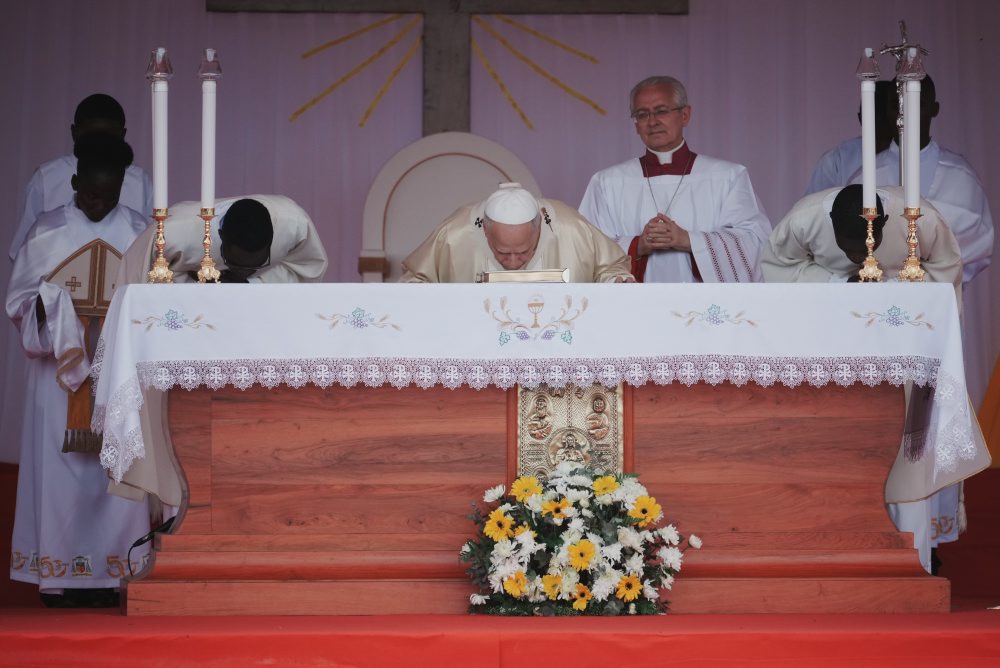 Pápež Lev XIV. pokračuje v návšteve Angoly, v Saurime odslúži záverečnú omšu