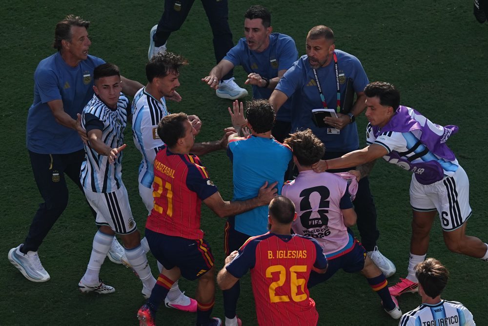 Finále MS vo futbale:  Španielsko - Argentína