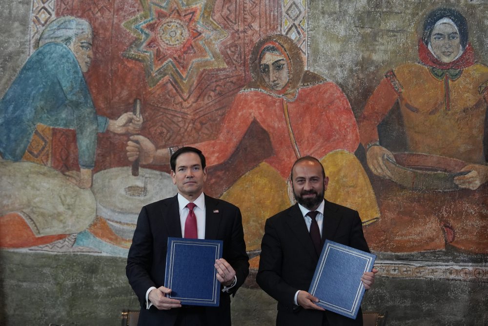 Rubio podpísal v Arménsku dokument o koridore TRIPP a o kritických nerastoch