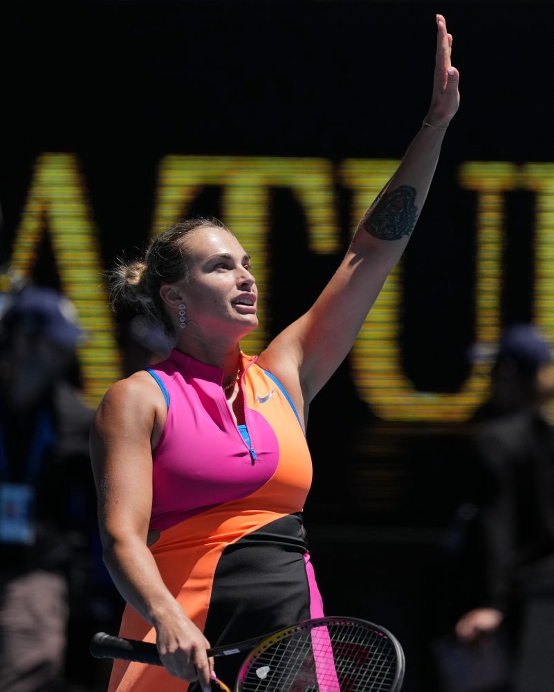  Arina Sobolenková (Biel.-1) - Anastasia Potapovová (Rak.)