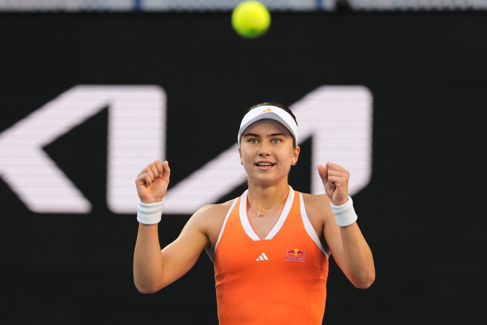 Iva Jovičová - Jasmine Paoliniová