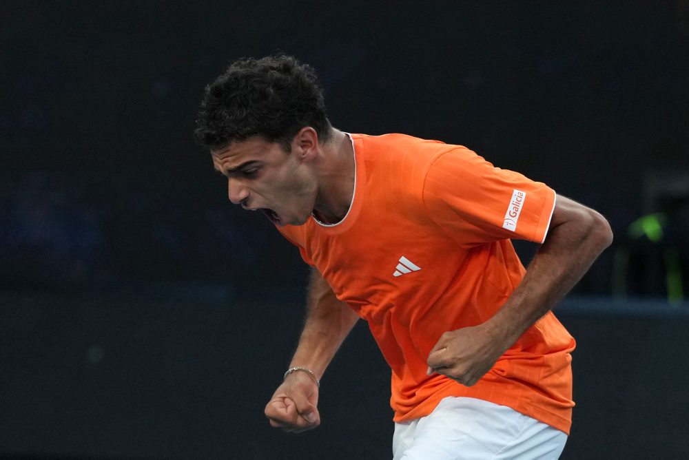 Argentínčan Francisco Cerundolo postúpil do osemfinále dvojhry