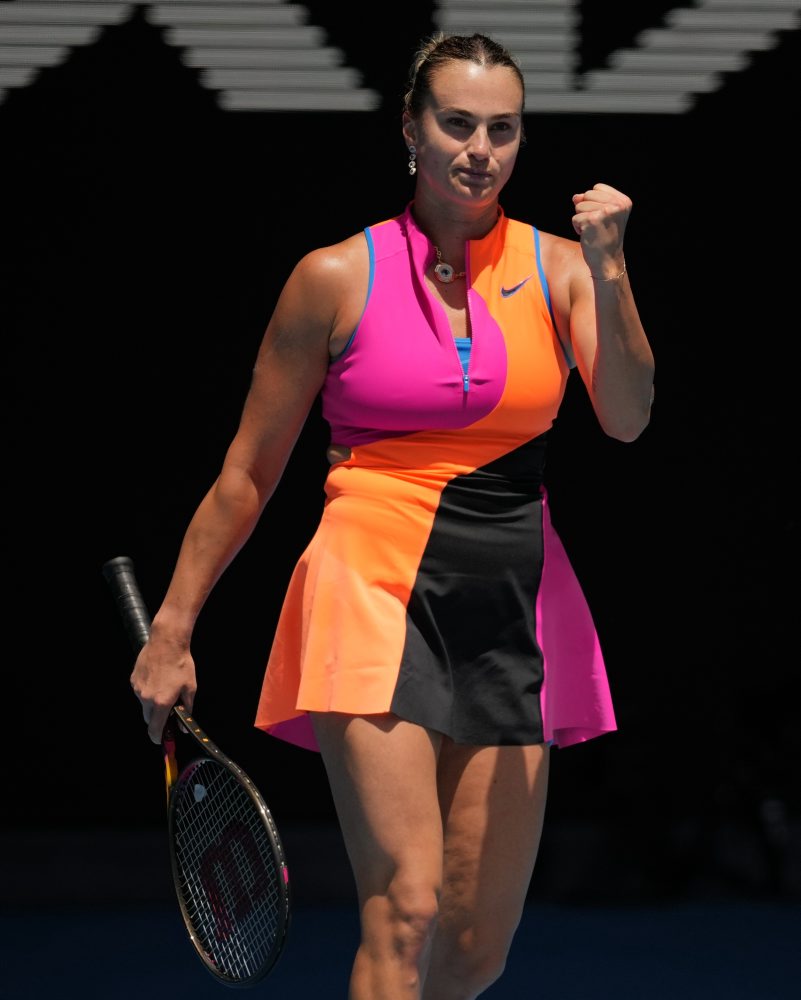 Arina Sobolenková - Victoria Mboková 