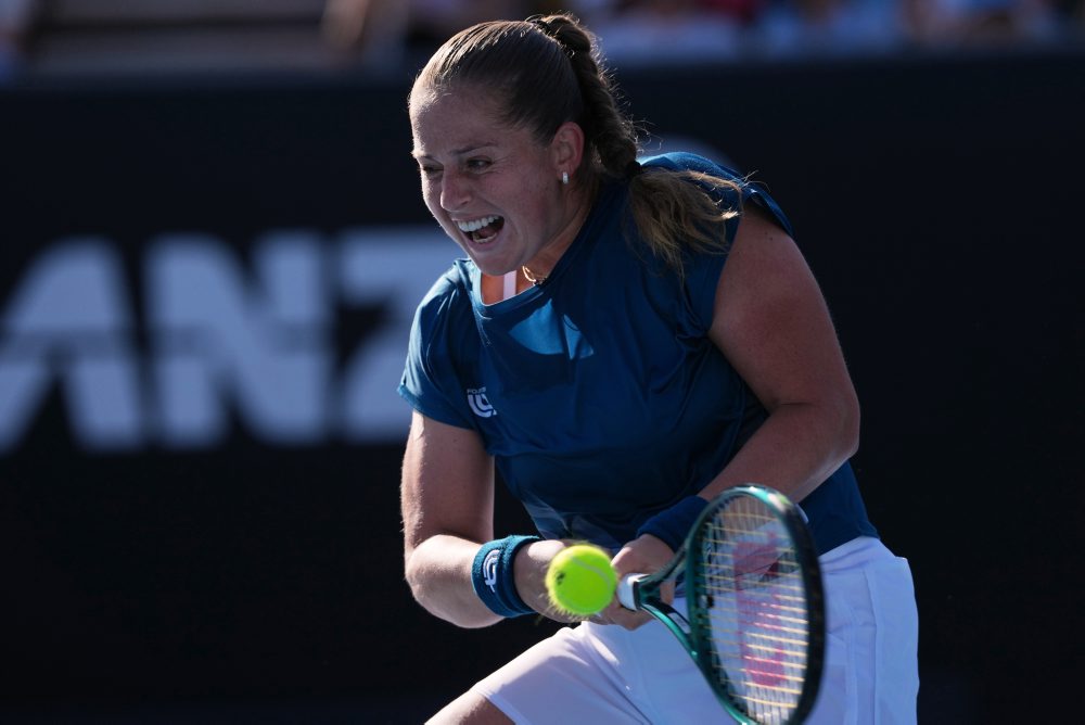 Rebecca Šramková - Jelena Ostapenková  