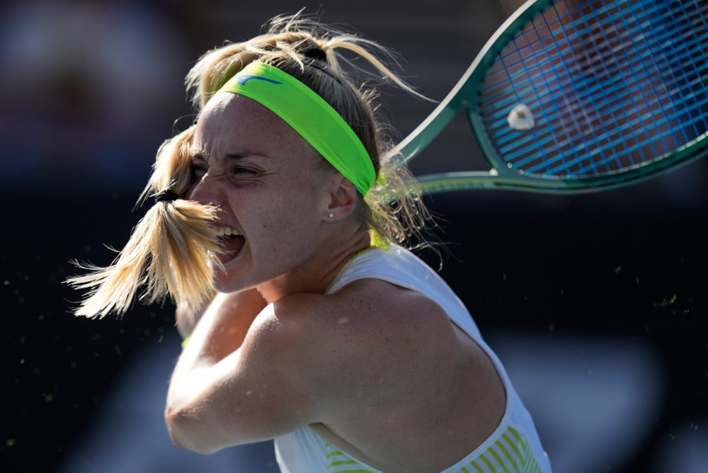 Rebecca Šramková - Jelena Ostapenková  