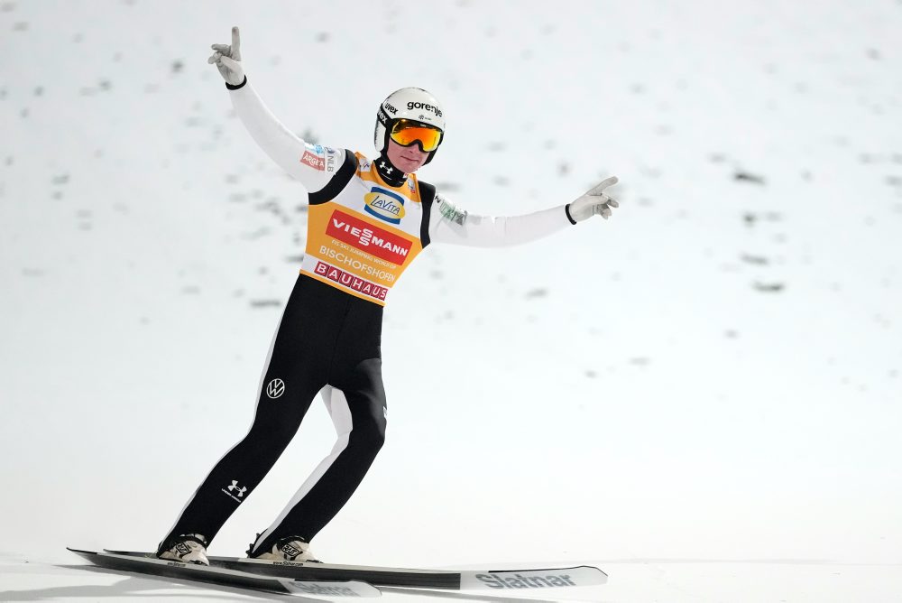 Slovinec Domen Prevc sa stal celkovým víťazom Turné štyroch mostíkov v Bischofshofene 