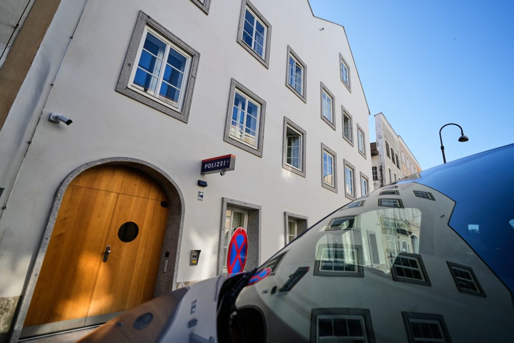 V Hitlerovom rodnom dome otvoria policajnú stanicu