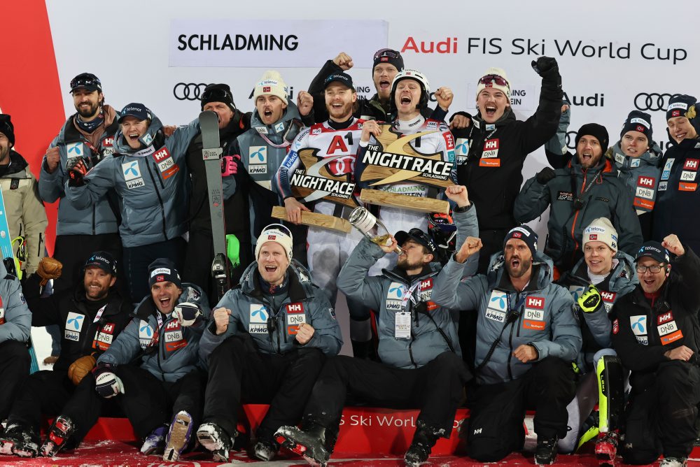 Nór Henrik Kristoffersen triumfoval v nočnom slalome v Schladmingu