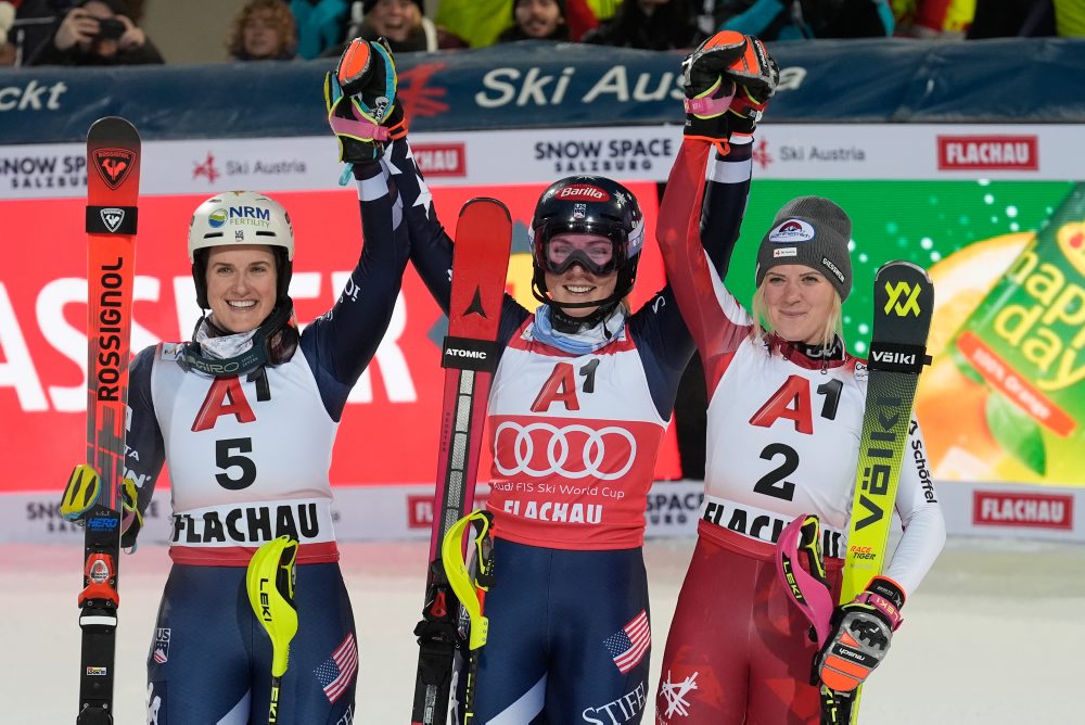 2. kolo nočného slalomu žien 