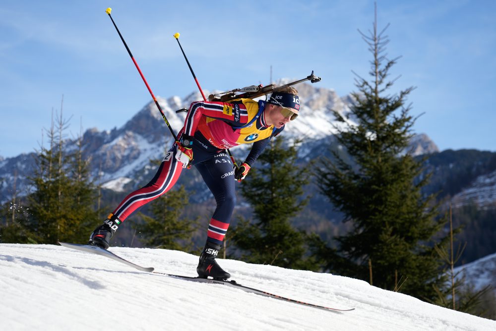 Giacomel vyhral šprint v Hochfilzene a získal druhý triumf v SP