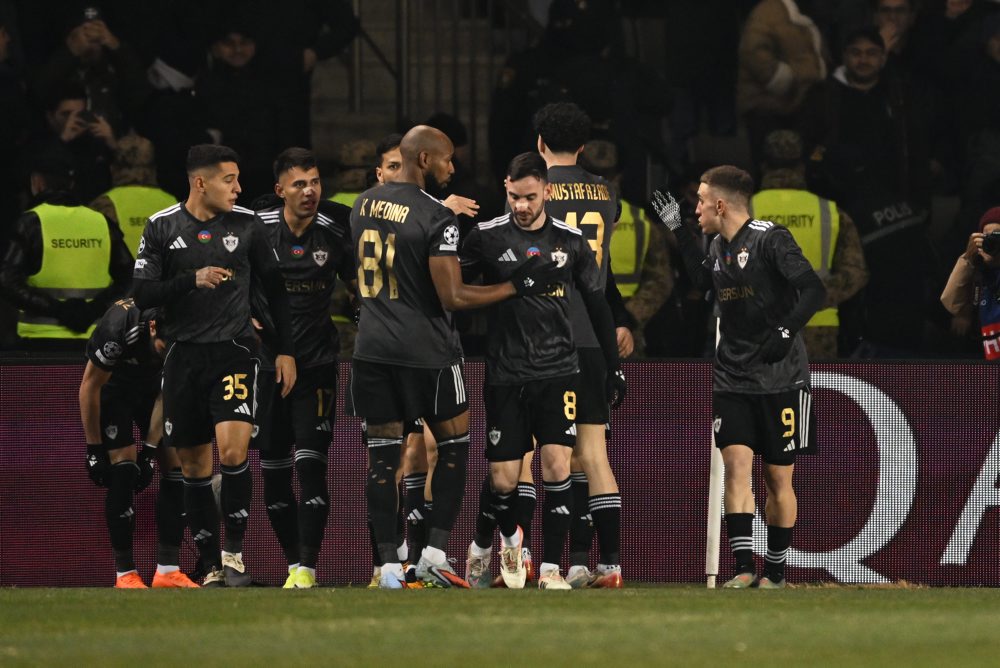 FK Karabach - Eintracht Frankfurt