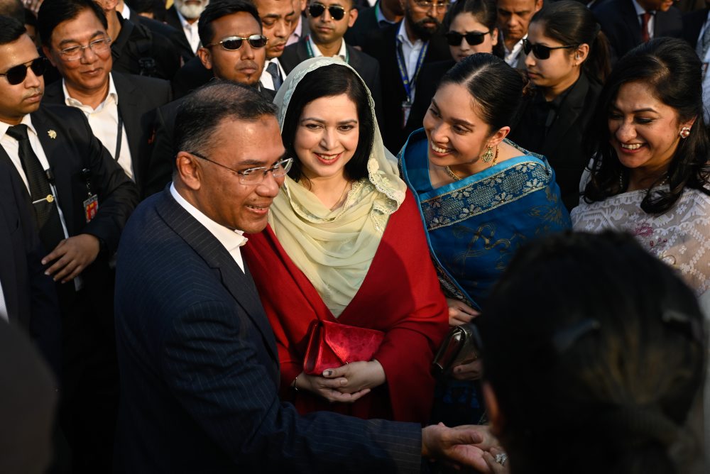 Predseda BNP Tárik Rahmán zložil premiérsku prísahu